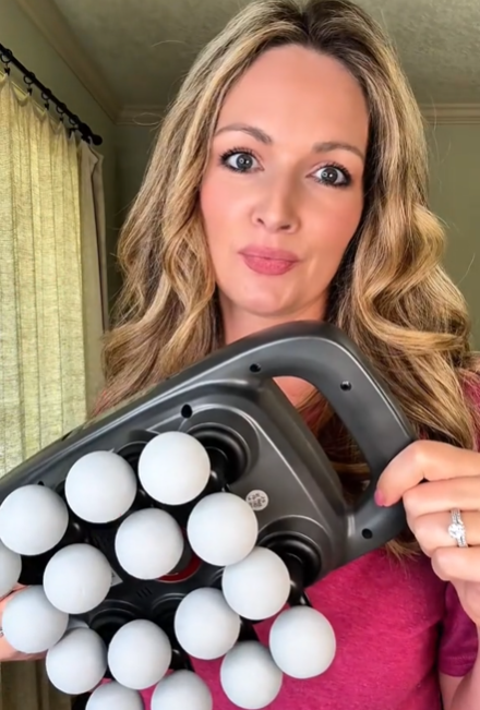 Melissa R., Queensland